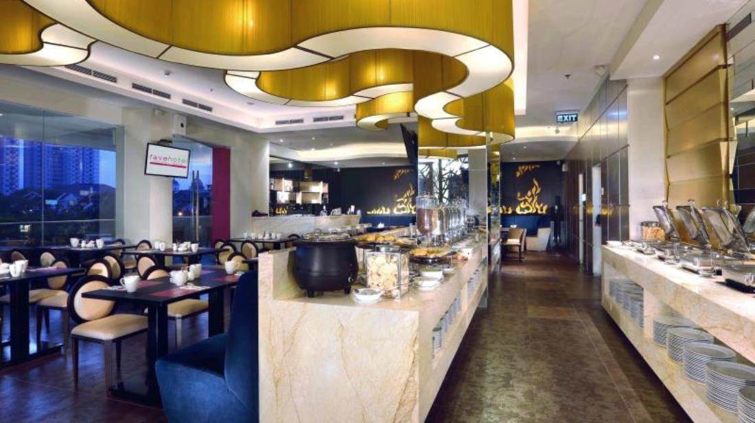 Brits Hotel Puri Indah Jakarta Exterior photo